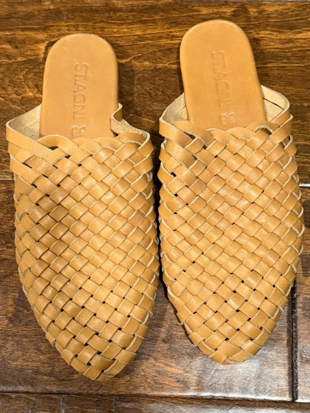 ST. AGNI PARIS WOVEN slip On Leather in Tan size 38